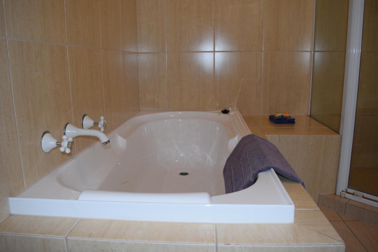 Christies Seahorse Holiday Townhouses Port Noarlunga Esterno foto