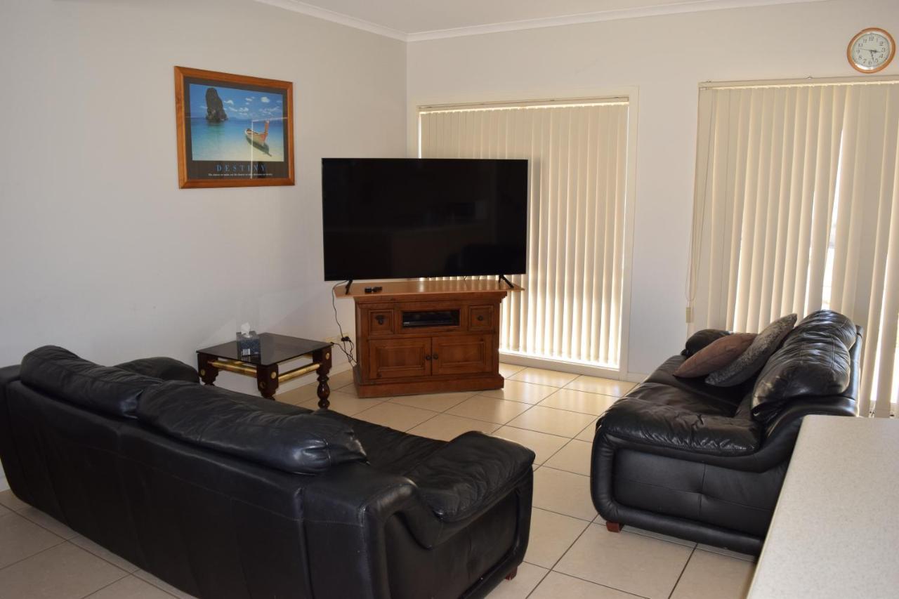 Christies Seahorse Holiday Townhouses Port Noarlunga Esterno foto