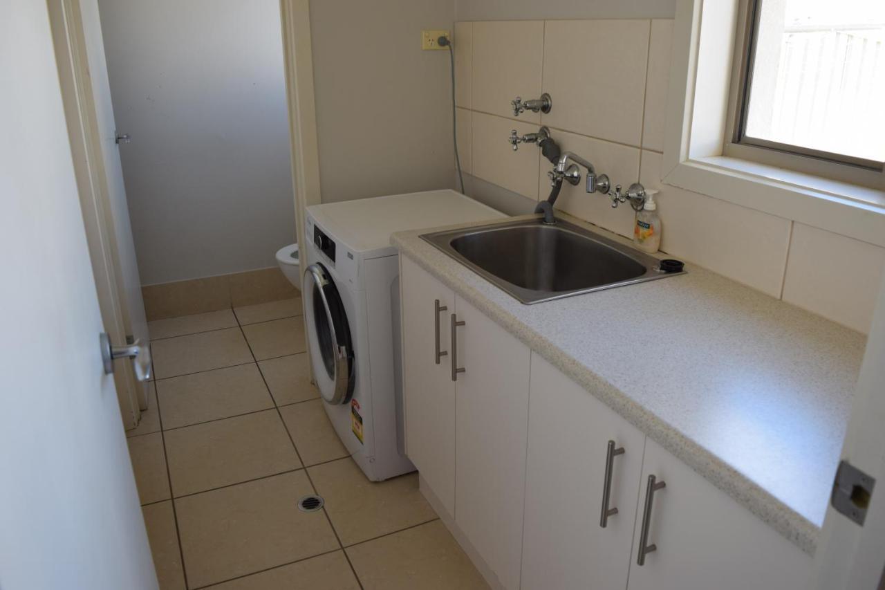 Christies Seahorse Holiday Townhouses Port Noarlunga Esterno foto